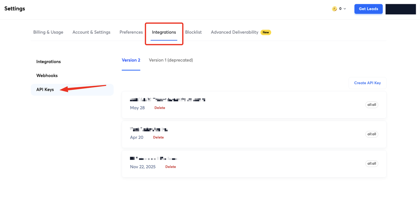Instantly Settings Integrations tab with API Keys selected on Version 2 and the Create API Key button.